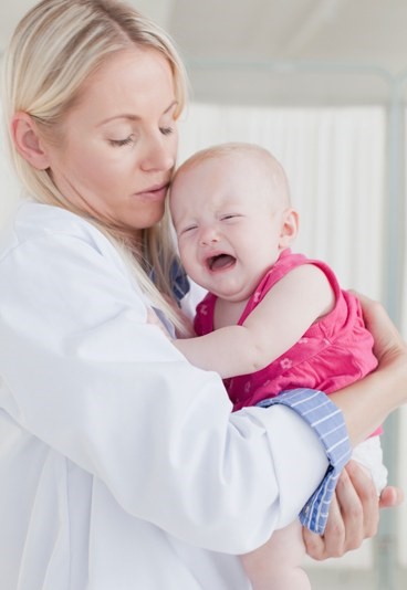 ¿Cómo saber que nuestro bebé sufre cólicos?
