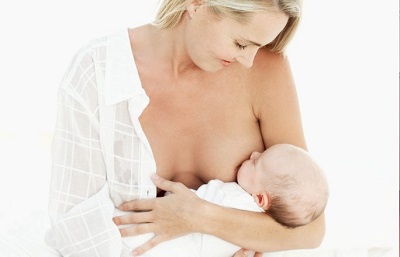 Prótesis mamarias y lactancia: toda la verdad
